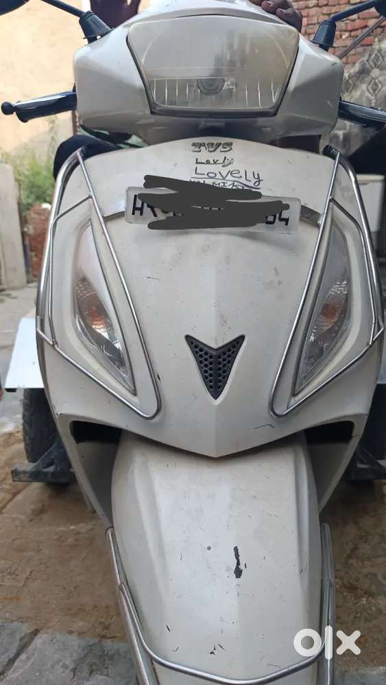 HANDICAPPED TVS JUPITER WITH ATTACHMENT