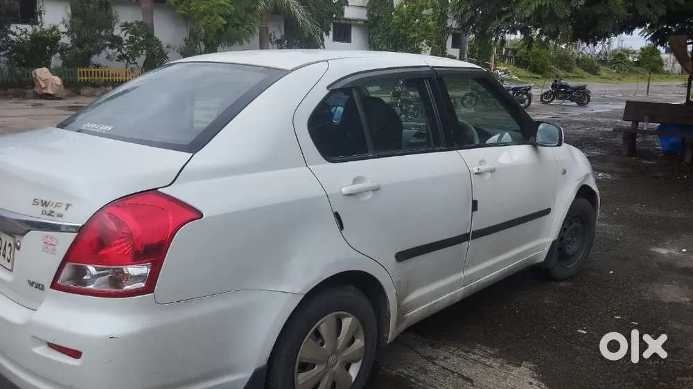 Maruti Suzuki Swift Dzire 2011 CNG & Hybrids 85000 Km Driven