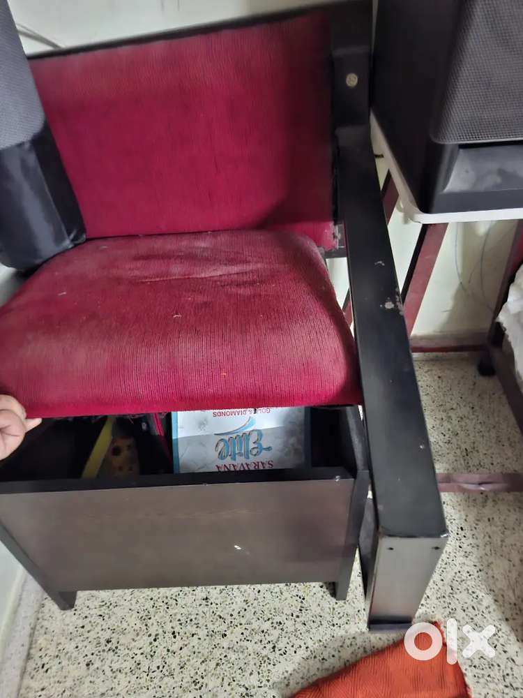Storage sofa