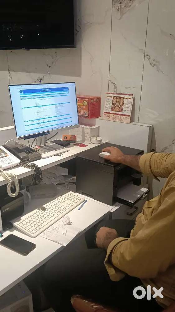 Service boy need urgent