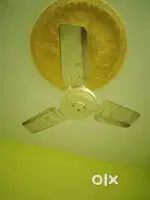 2 fan sell krna hai use me nahi hai jada chala bhi nahi hai