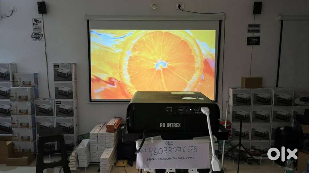 Best NEW quality 4K 3D projectors and screens wall tripod at wholesale