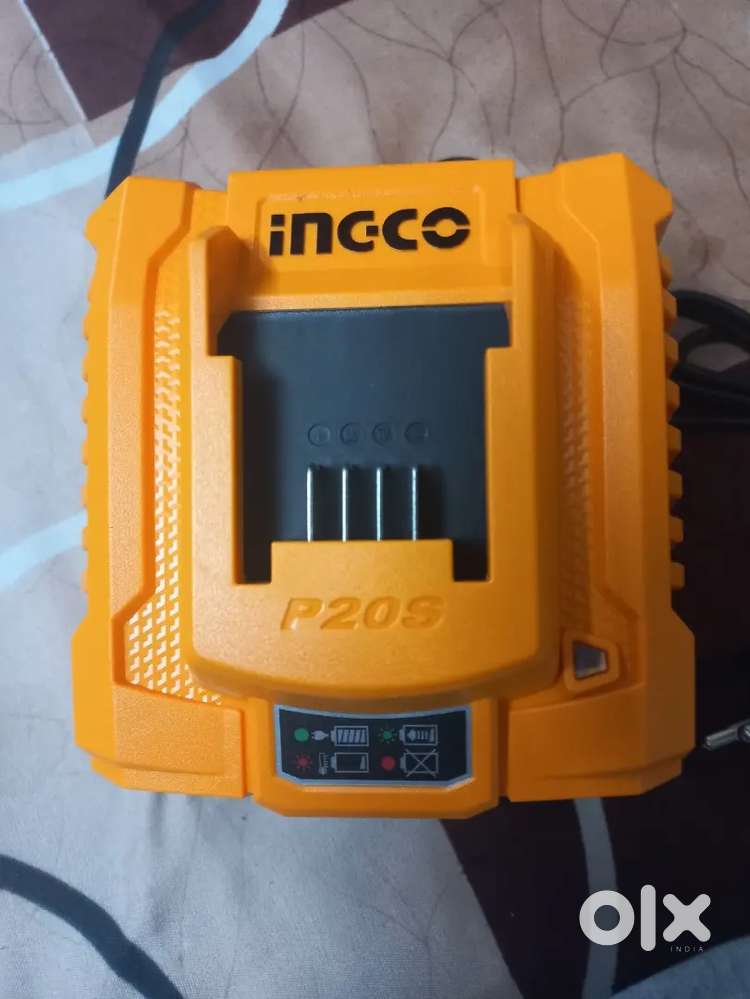 Ingco 20v 4 0 amp fast charger