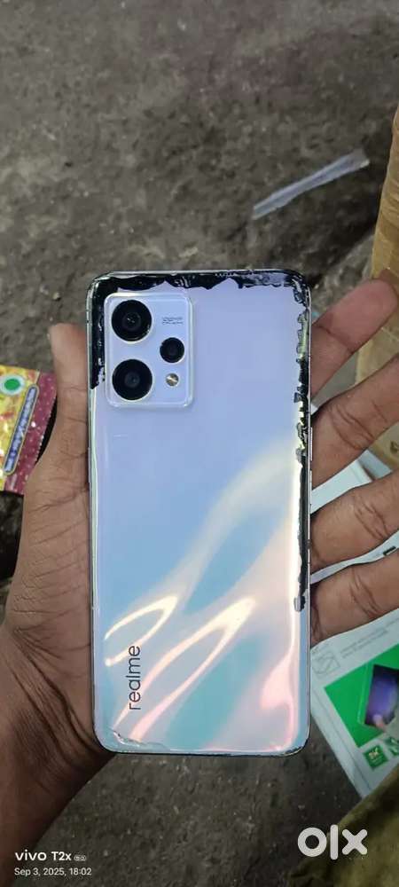 No bill box no charger plus display chnge