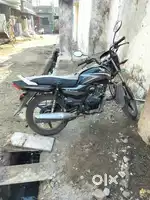 Bajaj CT 100 2018, shine 100cc 2024,दोन गाड्या आहेत अमरावती पासिंग
