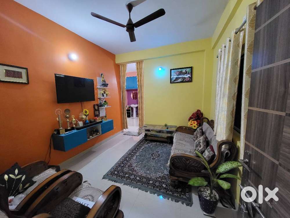 3 bhk flat available for rent in prime location