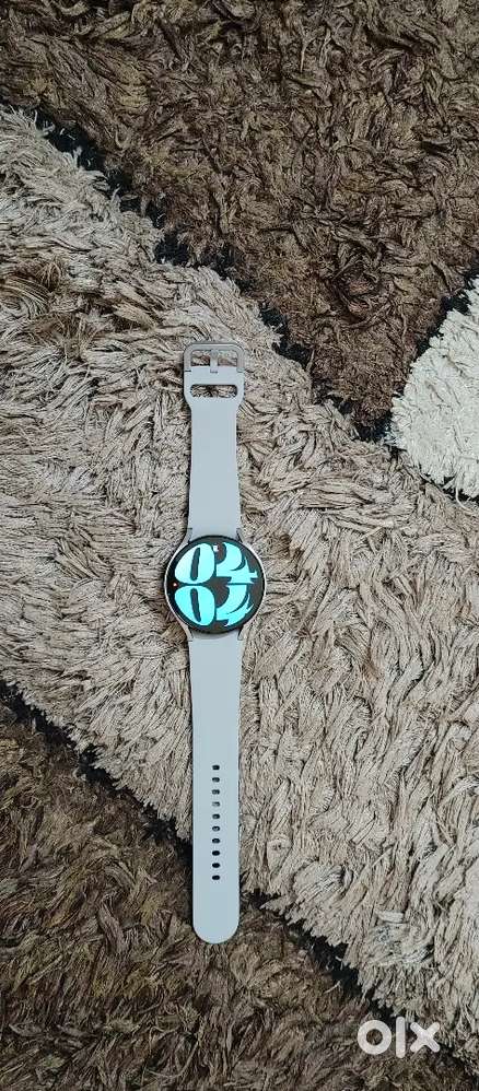 Samsung Galaxy Watch 6 LTE 44mm & Samsung Galaxy Watch 4 BT 44mm