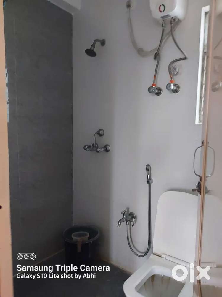 2BHK Fully furnished flat available