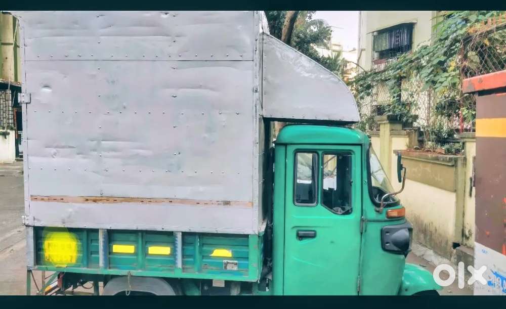 3 wheeler tempo driver chahiye
