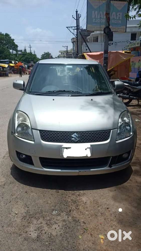 Maruti Suzuki Swift 2011 Diesel 120000 Km Driven