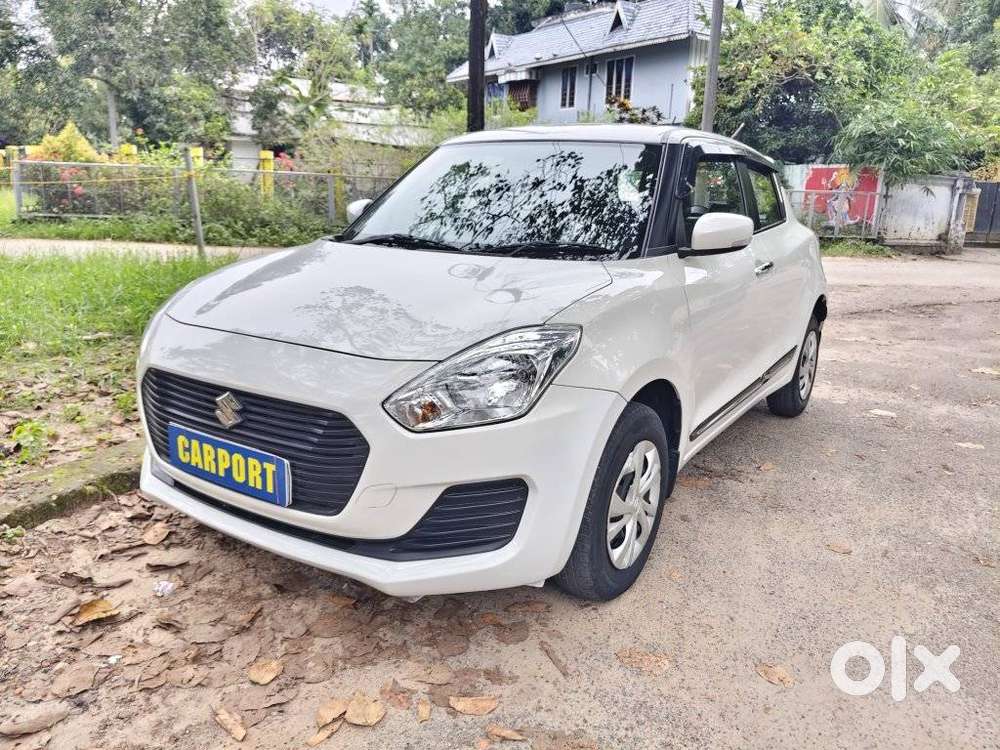 Maruti Suzuki Swift VXi + Manual, 2018, Petrol