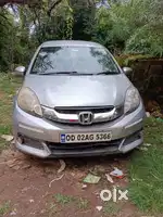 Honda Mobilio 6 Petrol 93914 Km Driven