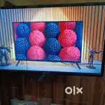 Running condition Motorola 32 inches TV sale. 40 watt speaker inbuilt.