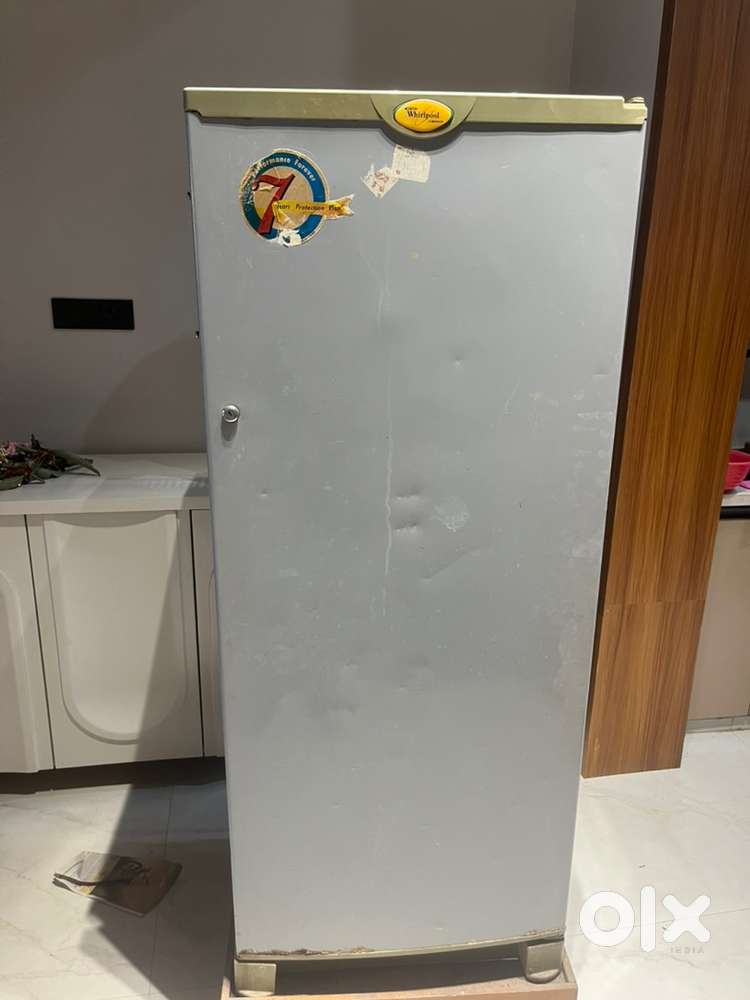 Whirlpool Fridge 310 liters