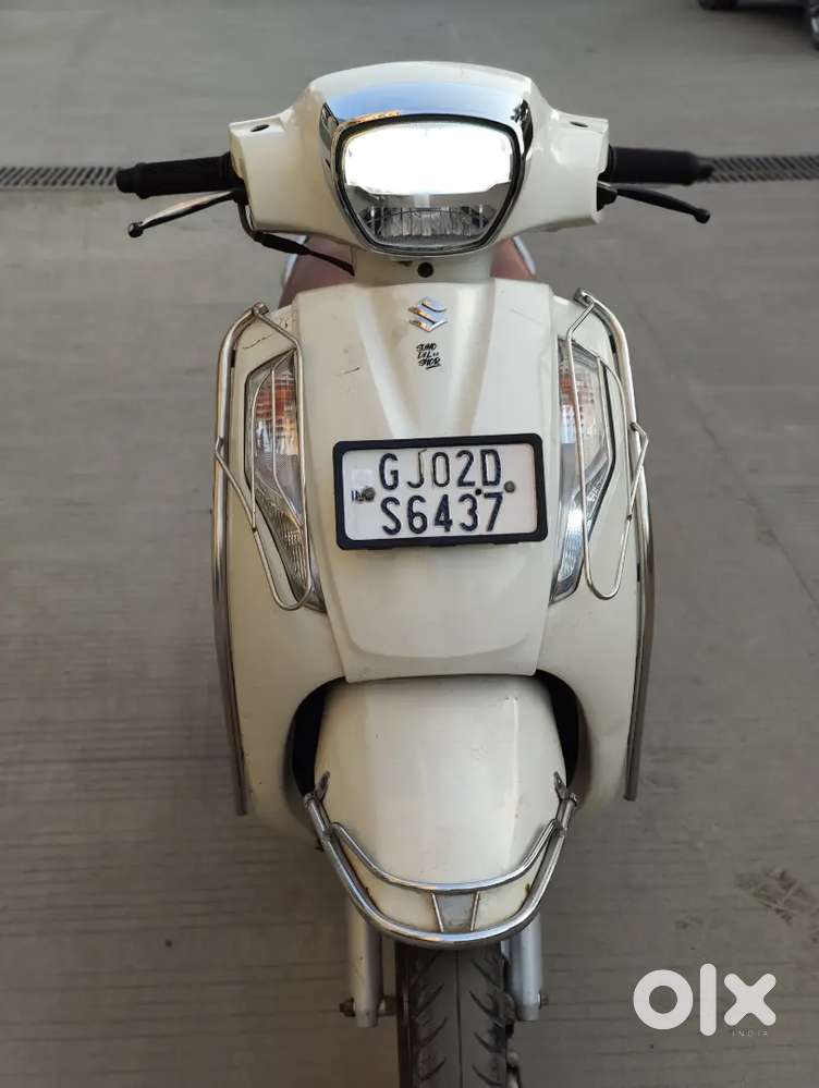 Suzuki Access