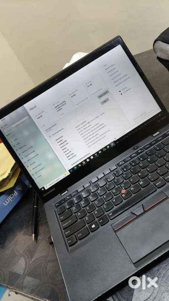 Lenovo ThinkPad tuch screen 224 gb storage 113 MB Graphics card