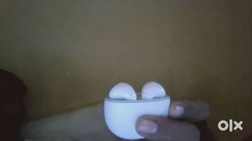 airpods atom 81