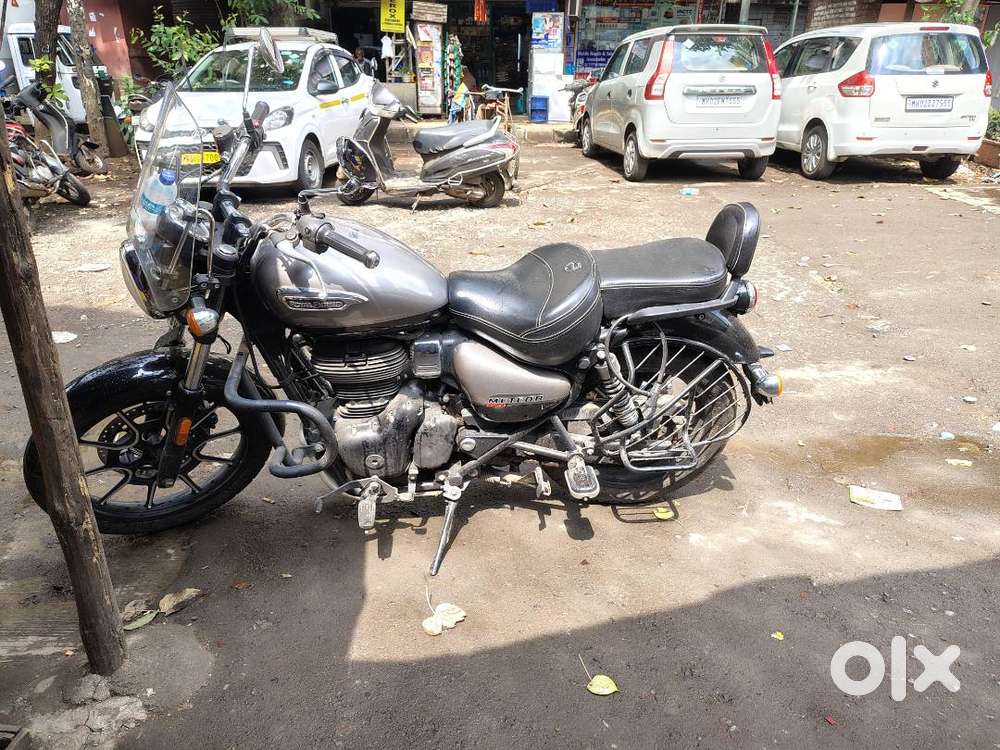 Royal Enfield Metoer 350 supernova