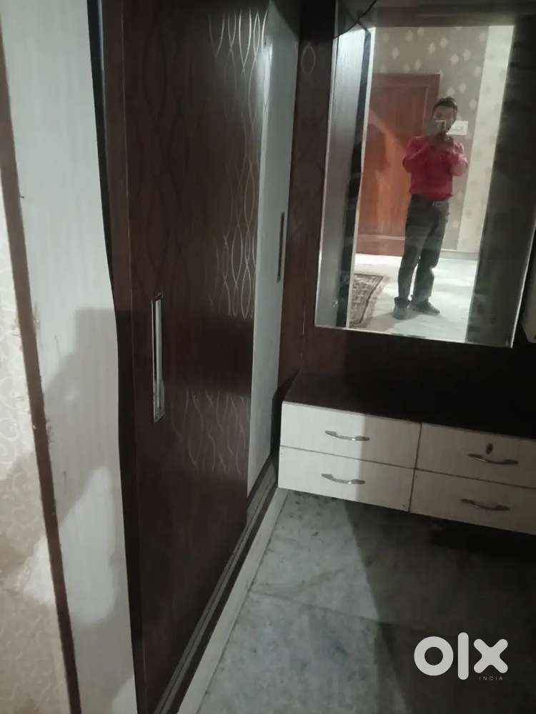 Independent kothi for family