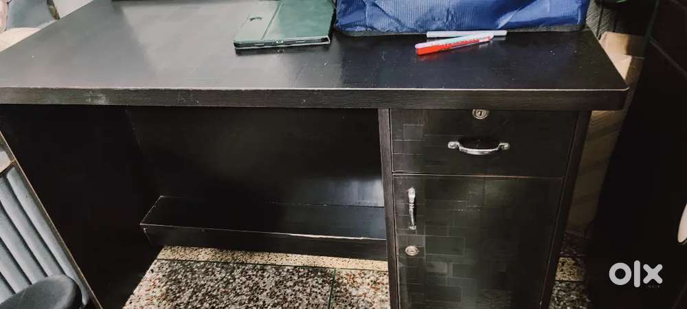 Study table