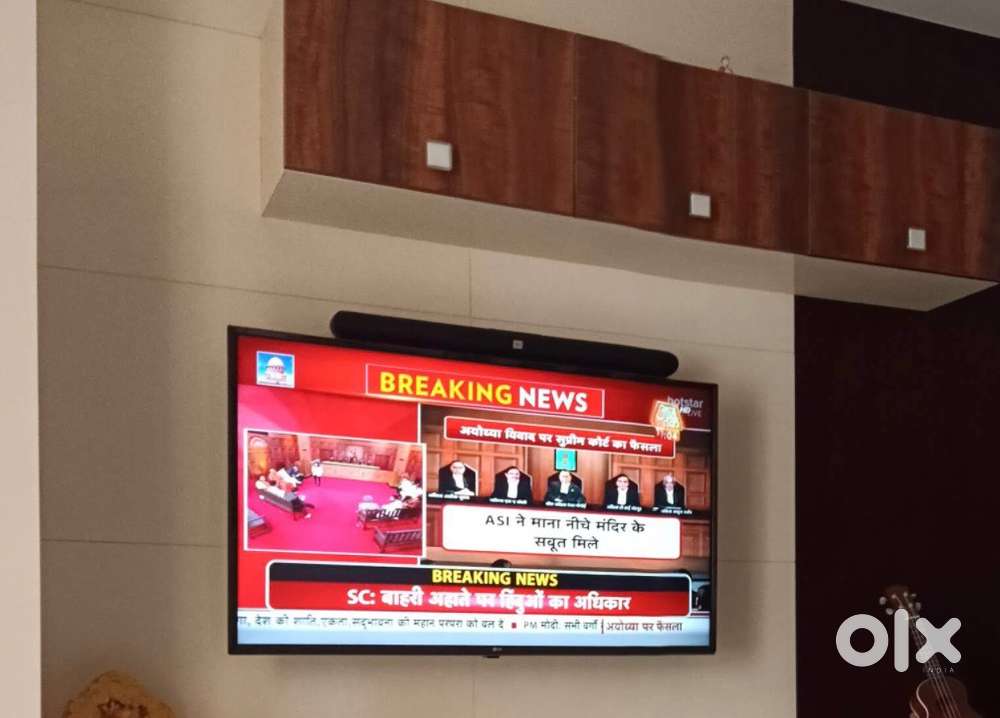 Lg 49 inch smart tv with brand new magic remote. Orignal bill availvle