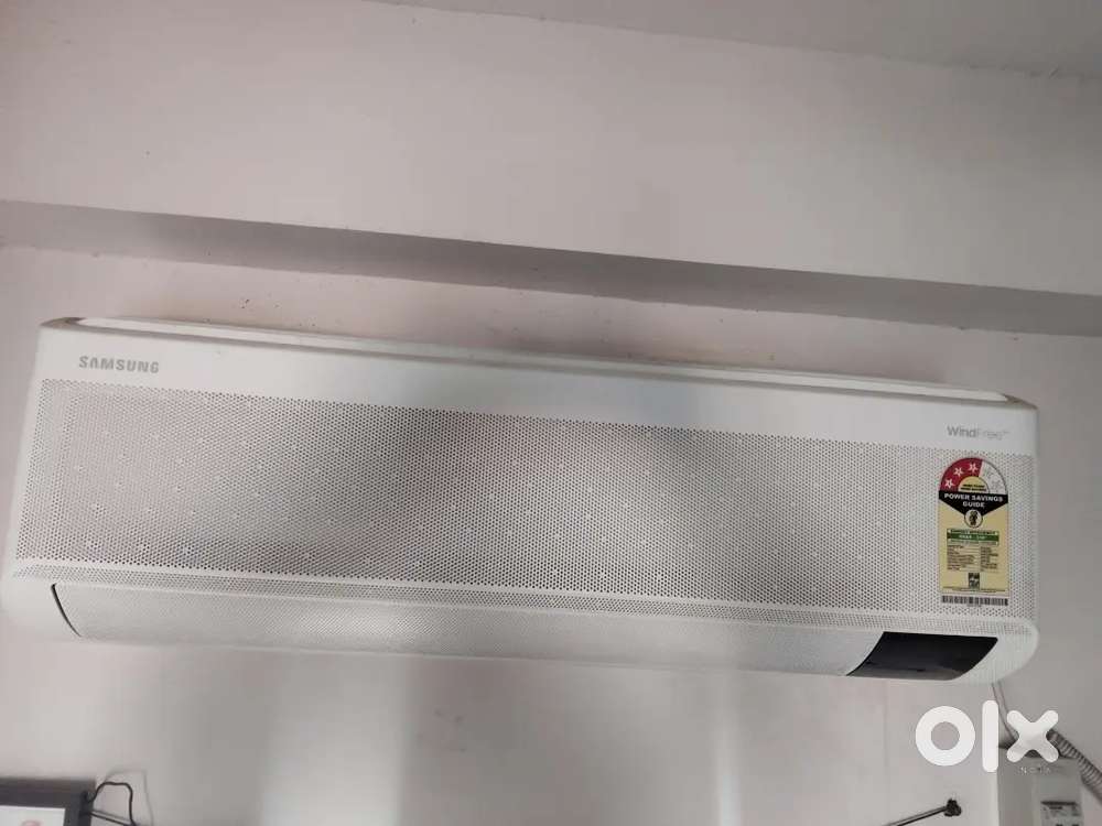 SPLIT AC SAMSUNG WIND FREE MODEL1.5 ton