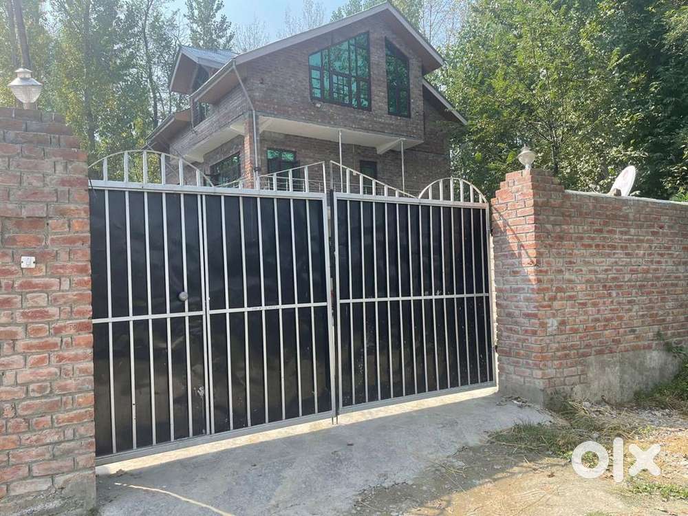 Reqdy to move fully furnished house