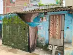 मकान बेचना है