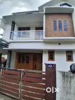 I.H FOR LEASE  IN THRIKKAKARA