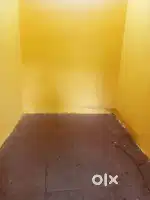 Compact shop for rent