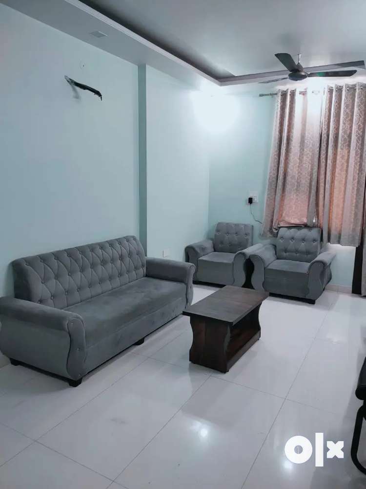 1 bhk furnished flat available for rent in Siddharth nagar