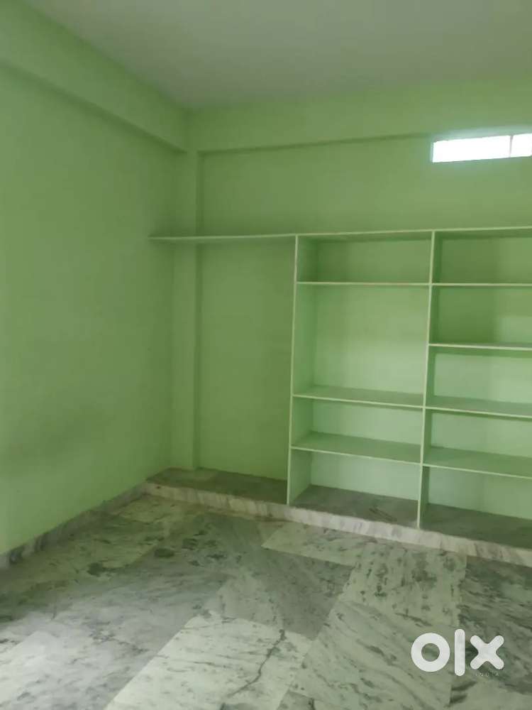 Single bedroom for rent