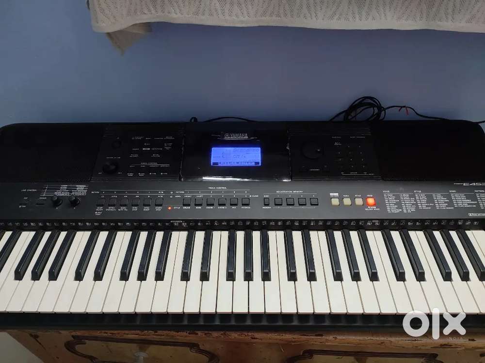 Keyboard for sale cash only