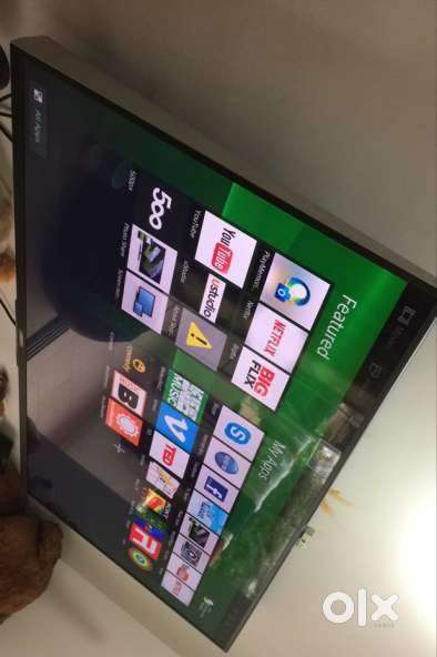 Sleek n Slender LG 49 Slimmest IPS Panel LEDTV with HDMI n USB 2160pix