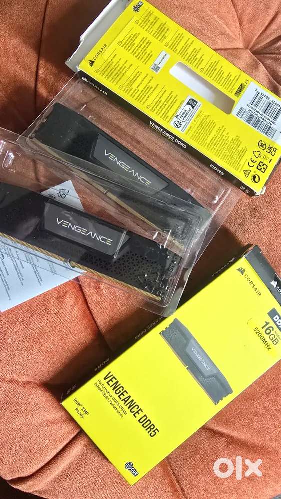 DDR5 RAM 32gb 5200MHZ BRAND NEW CONDITION CORSAIR VENGEANCE