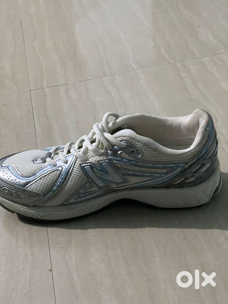 New balance shoe