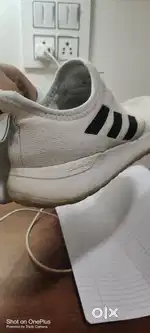 Adidas mens off white lite runner