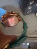 Luxury watch for women price less than market price