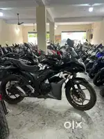 Suzuki gixxer Sf ( brand new condition )