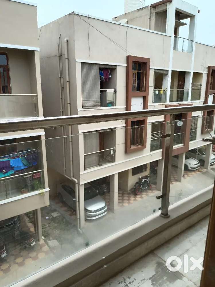 Sale Flat Villivakkam 1050 2 BHK 1st floor CCP NFacing False ceiling