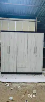 NEW 5 DOOR WARDROBE WITH MIRROR - BEST OF SPACE SAVER SOLUTION