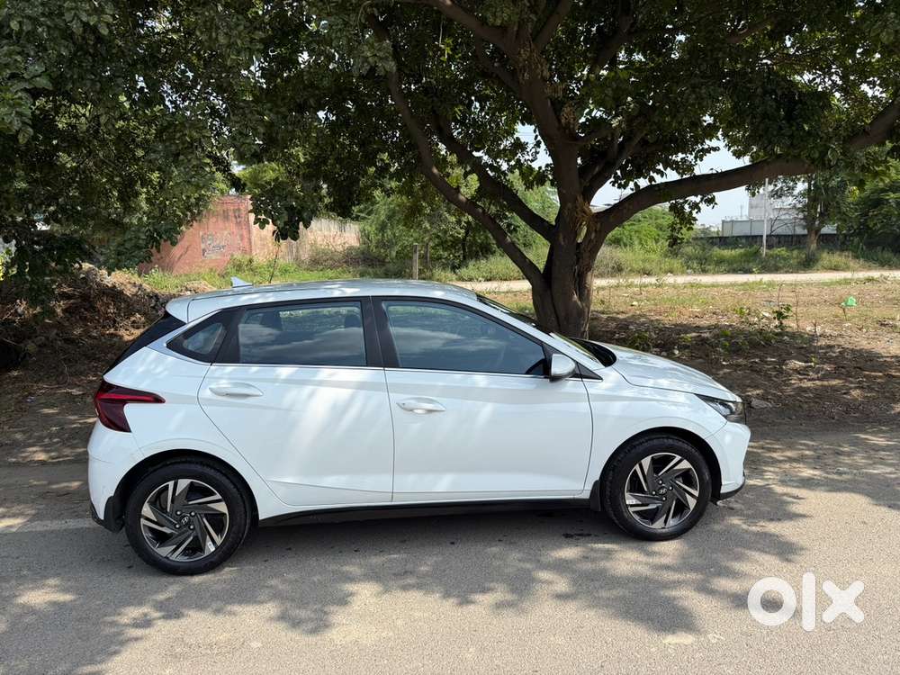 Hyundai New i20 2023 Petrol Well Maintained