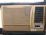 LG window ac in good condition 1 ton