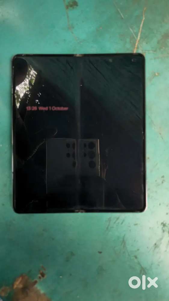 SAMSUNG FOLD4 5G