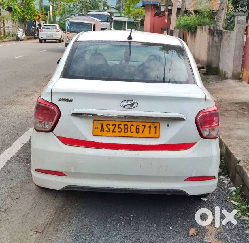 Hyundai Xcent 2016 Diesel Good Condition