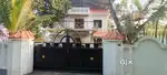 4 Bedroom House with 12 Cents,near to Bus Stand