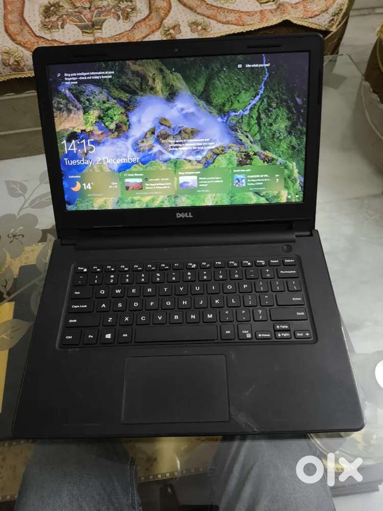 Dell i3 with 8/256 in very good condition