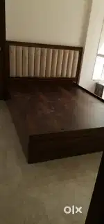 queen size bed with back chusion brand new