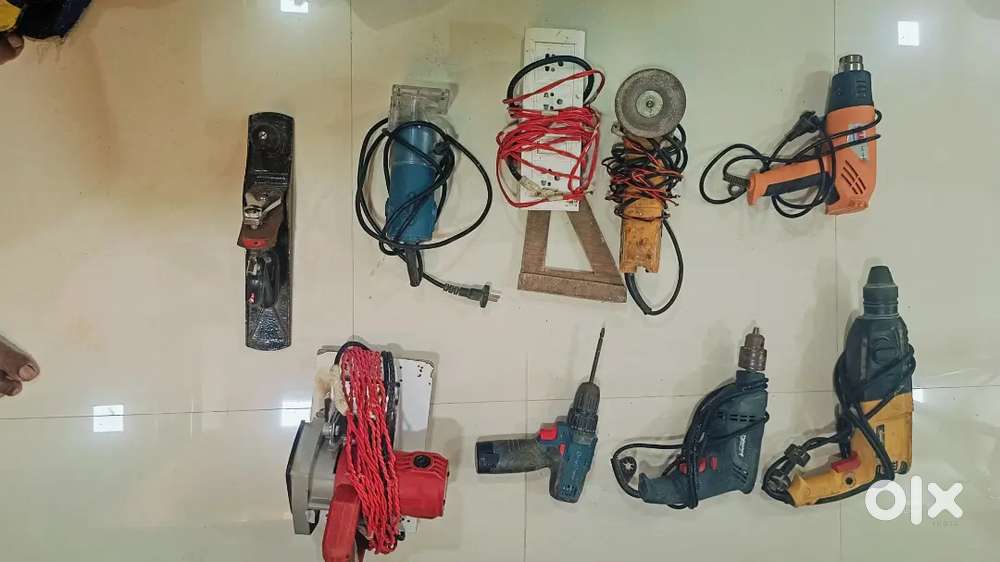 All well working condition carpenter machines.
