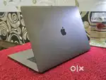 Apple Macbook i9 32GB 2TB 5.5GB Graphic 15inch Touchbar Retina Display